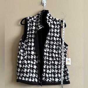 Rafaella Sport Reversible Vest Size Large Women Black & White Fleece